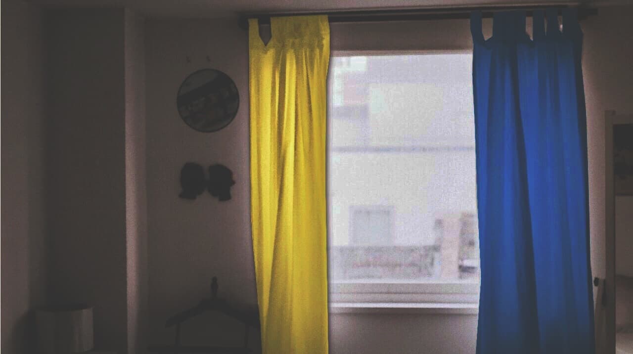 Hope : A tale of two curtains